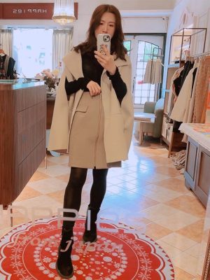 米杏挺版剪裁斗篷大衣