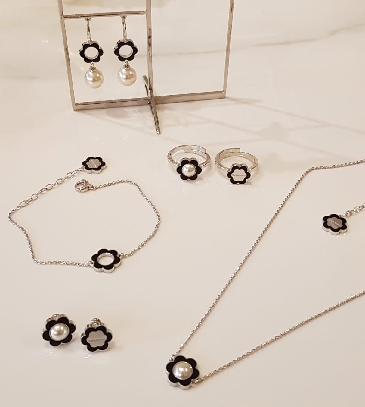 Paris Enamel-Accessories