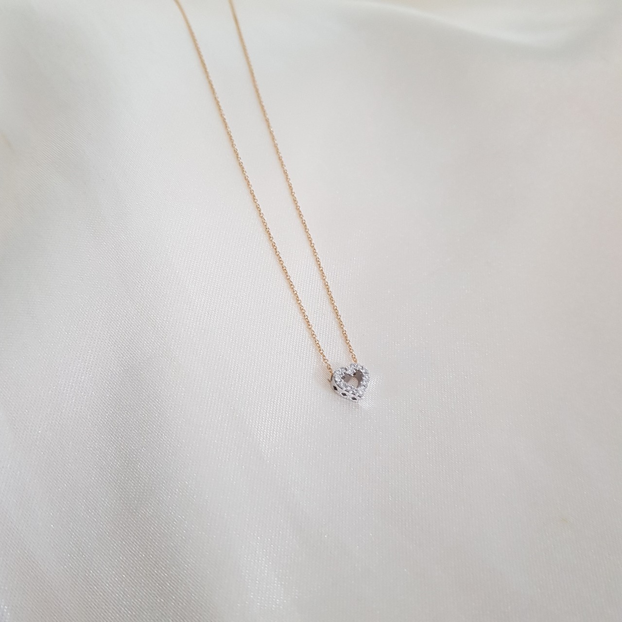 Happies.Luxury-Accessories